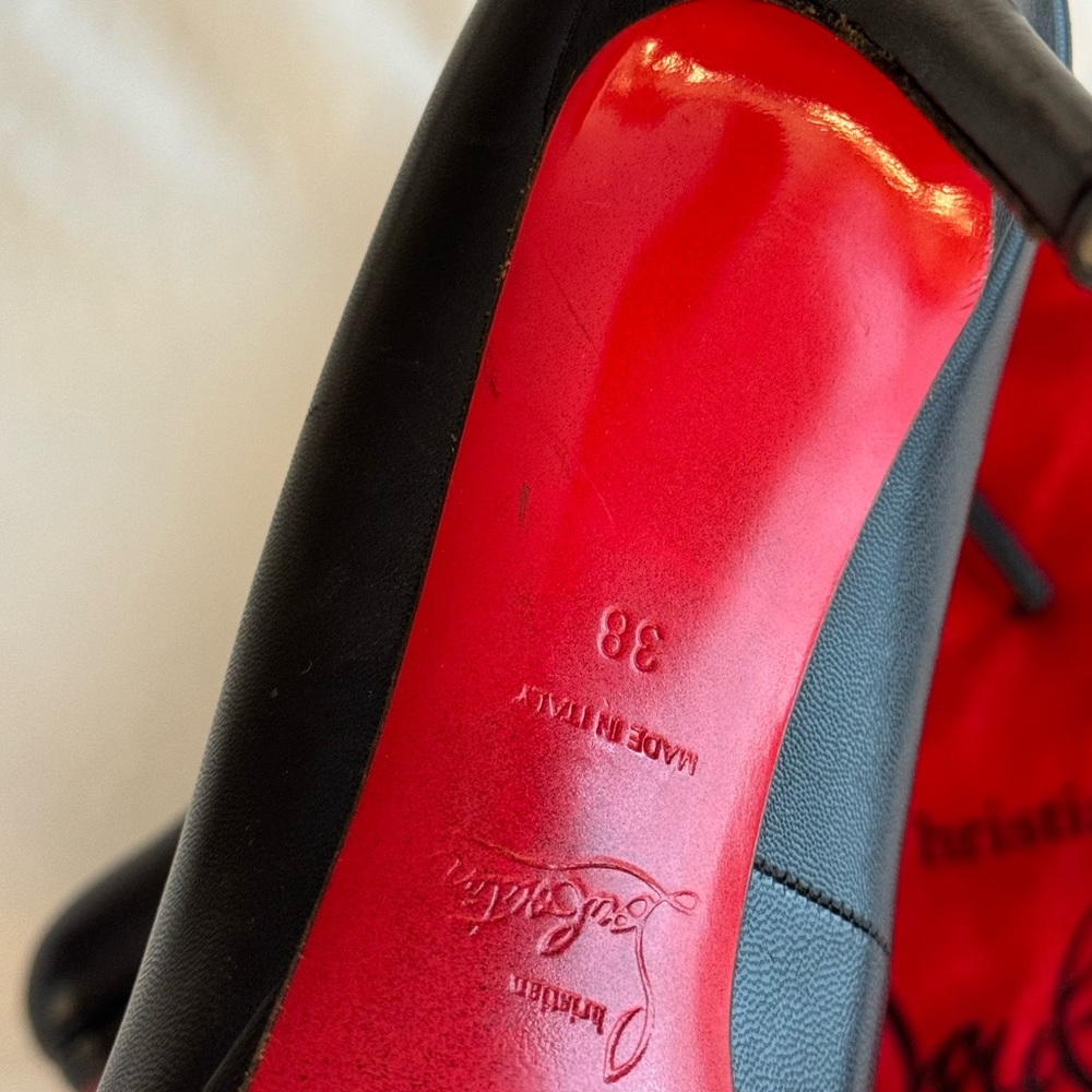 Christian Louboutin Black Classic Red Sole Pumps Size 38 US 8 with dust bag - Picture 2 of 12